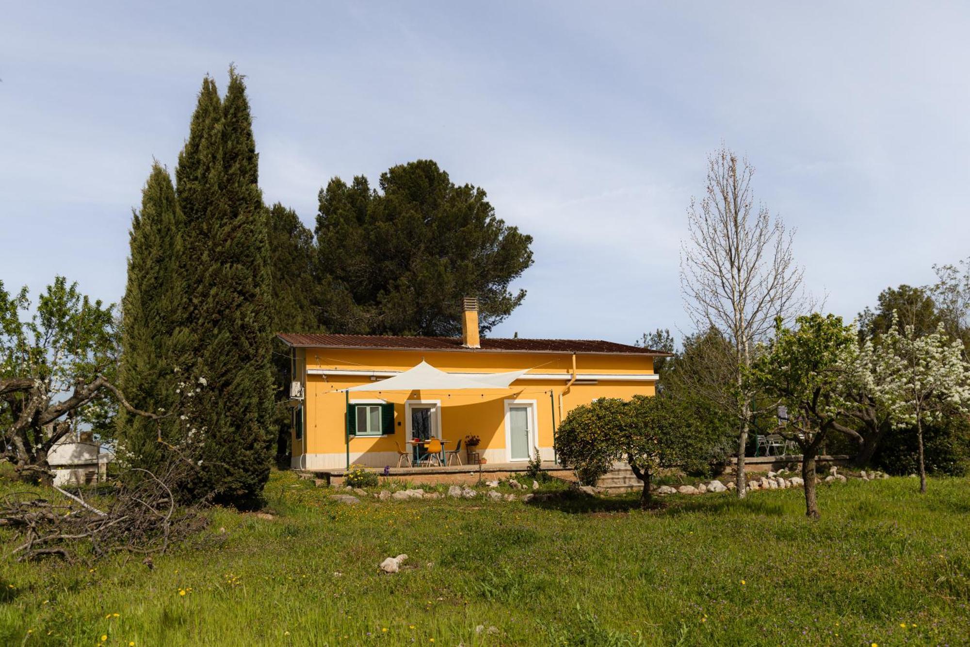 Casina Al Castello - Natura E Relax 카스텔델몬테 외부 사진